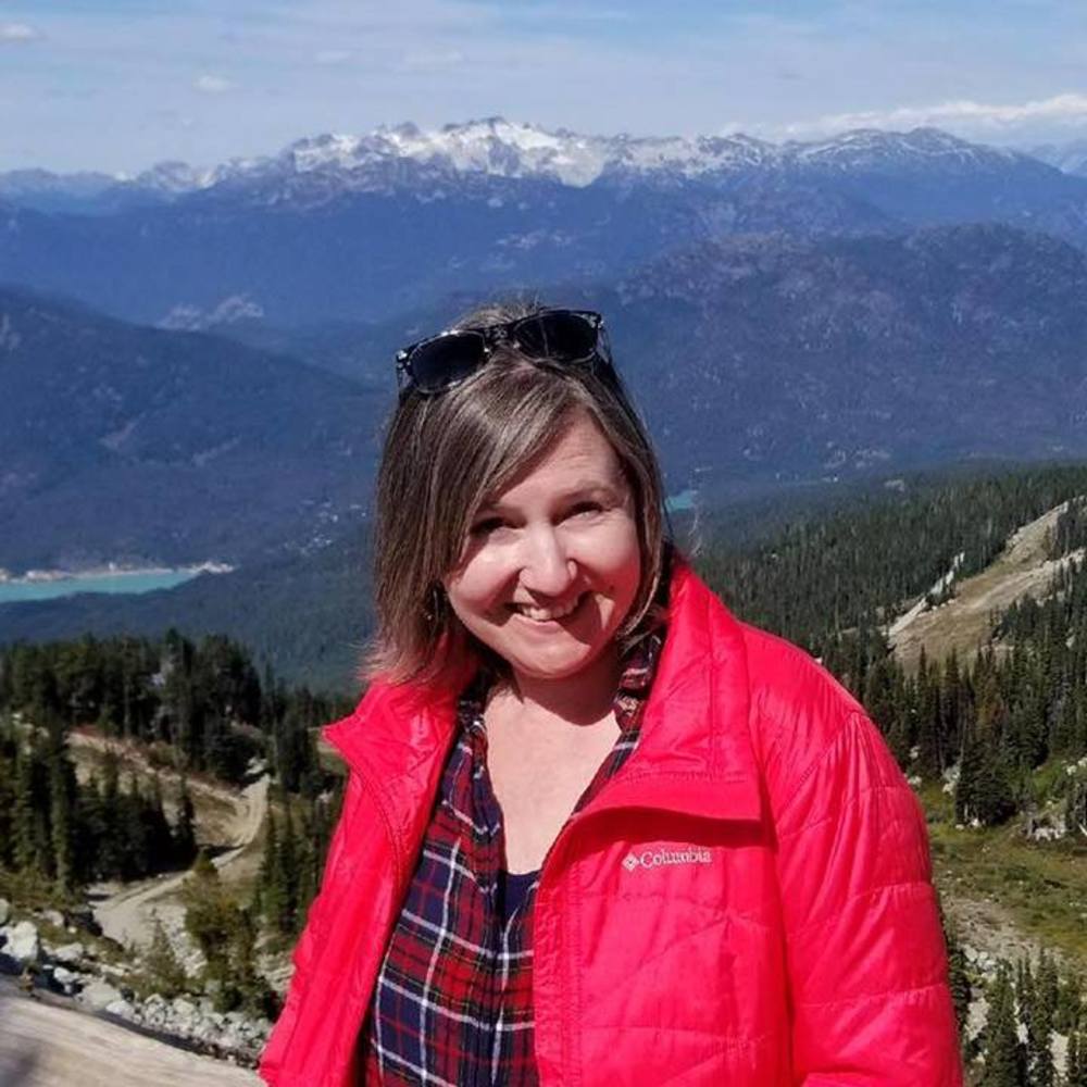 Meet your Posher, Tina